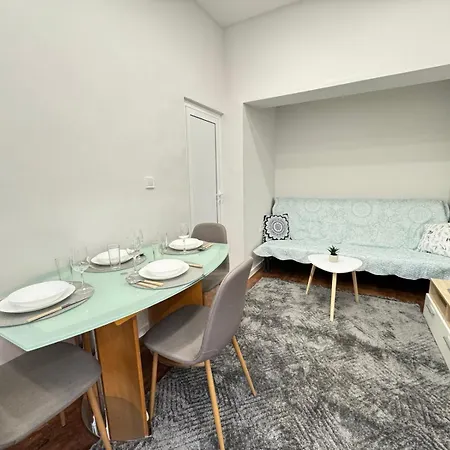 Compass- Super Center Apartment Burgas