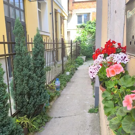 Compass- Super Center * Burgas