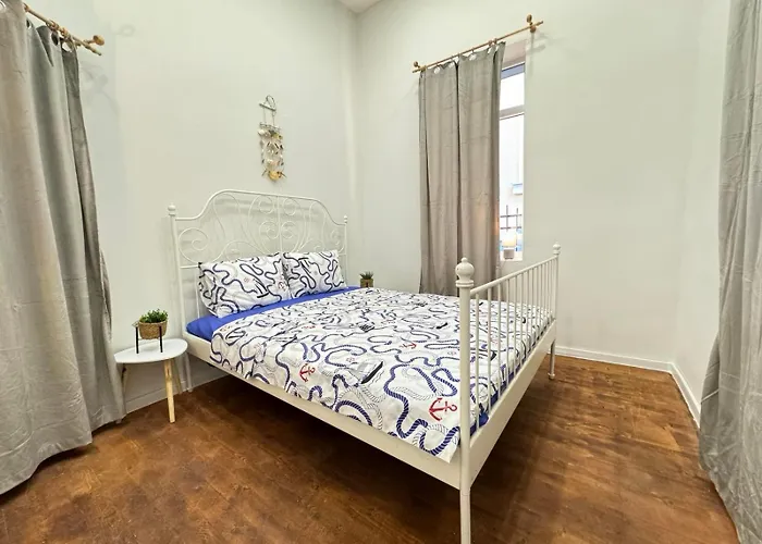 Compass- Super Center