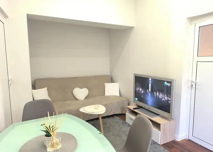 Compass- Super Center