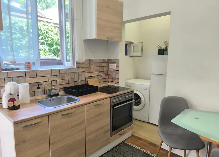 Compass- Super Center Апартамент *